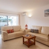 Townhouse to rent in Vale do Garrao