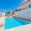 Townhouse to rent in Cala San Vicente