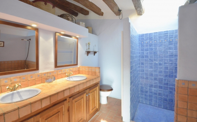 Townhouse to rent in Begur