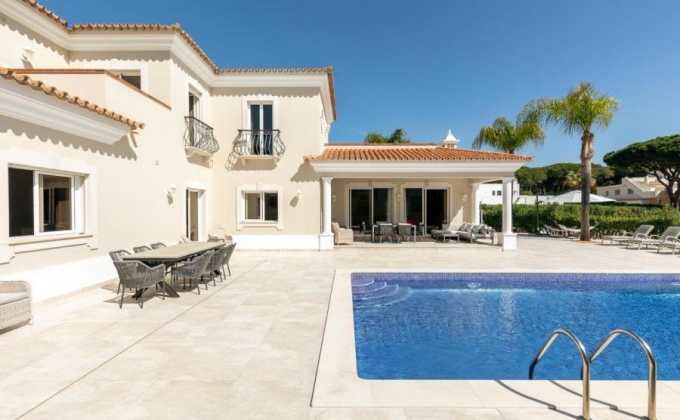 Villa to rent in Quinta das Salinas