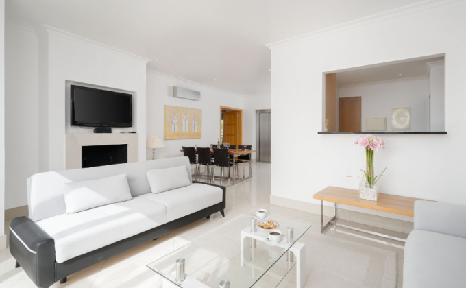 Penthouse to rent in Vila Sol