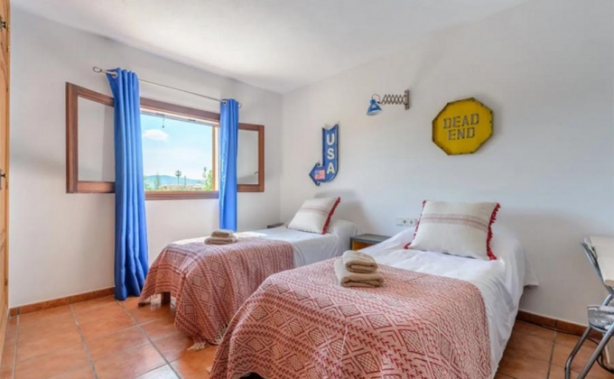 Villa to rent in Ibiza
