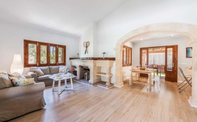 Villa to rent in Cala San Vincente